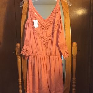 Skort with cold shoulder